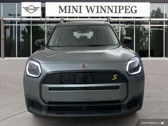 Photo of vehicle